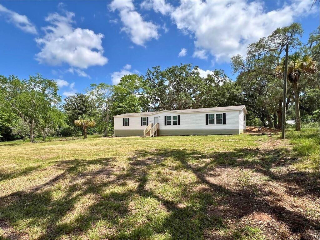 Property Photo:  6165 Secret Place  FL 34604 