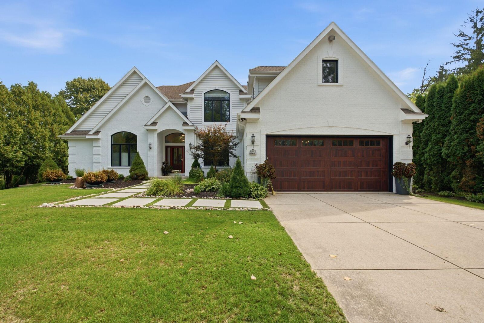 Property Photo:  W321n7631 Silver Spring Dr  WI 53029 