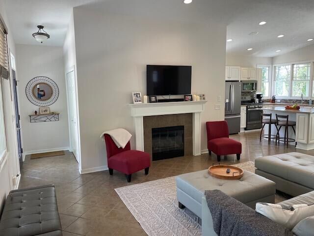 Property Photo:  460 Summer Grv Drive  MI 49406 