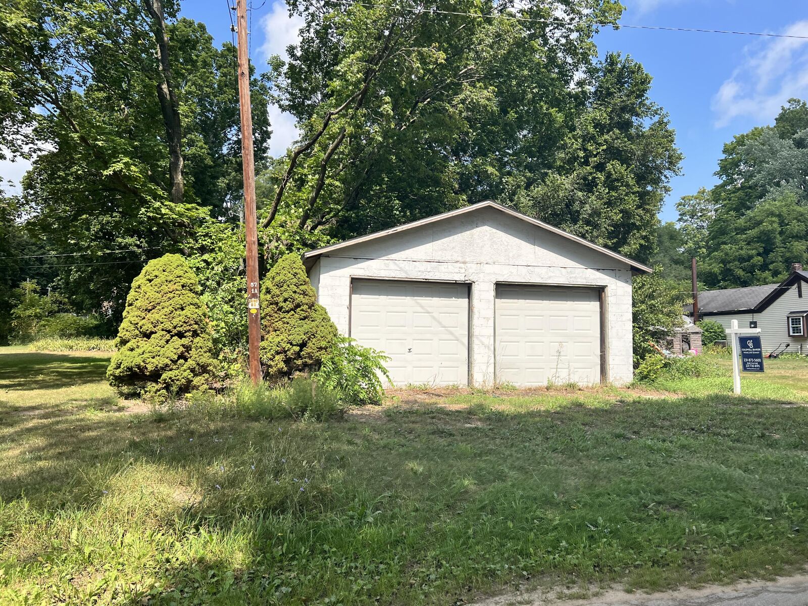 Property Photo: 1580 E Hammett Road MI 49420