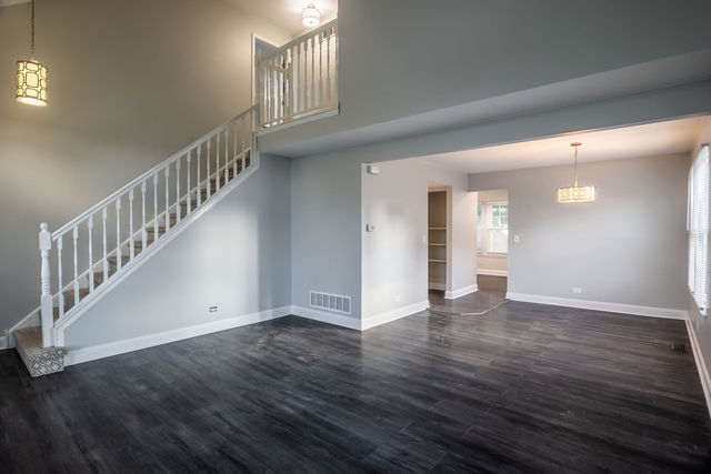 Property Photo:  1575 Stockton Lane  IL 60014 