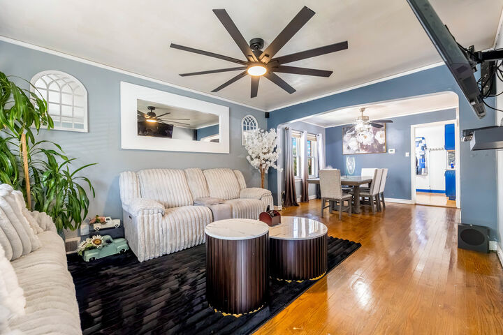 Property Photo:  9543 S Mozart Street  IL 60805 