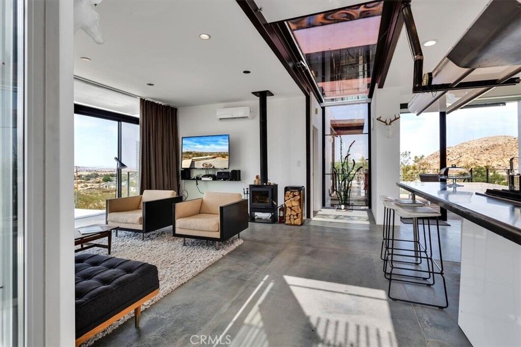 Property Photo: 6957 Alturas Drive CA 92252