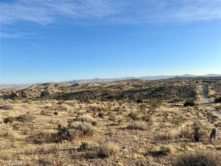 Property Photo:  47 Melody Lane  CA 92284 