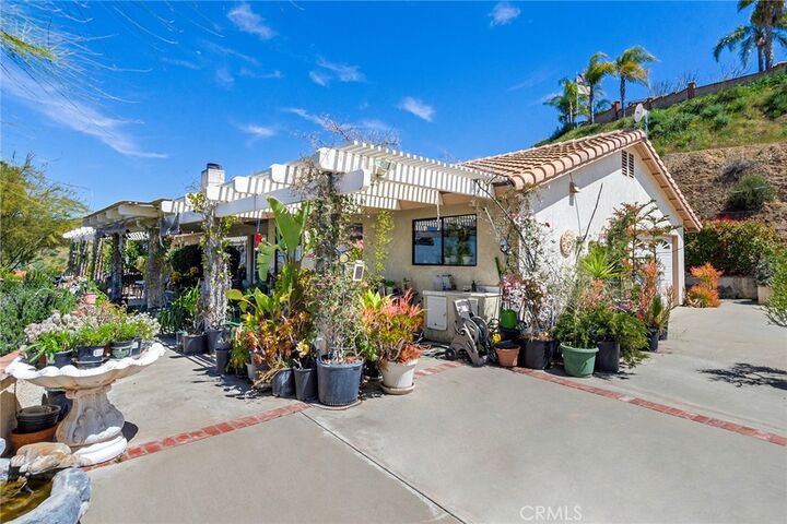 Property Photo:  21798 Ridgedale Drive  CA 92570 