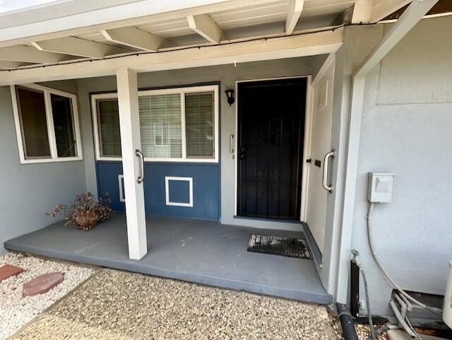 Property Photo:  102 E 18th Street 7  CA 95901 