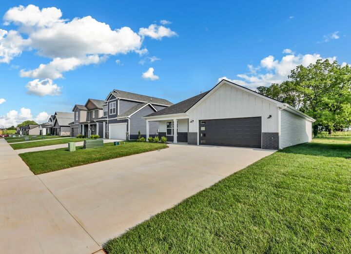 Property Photo: 2677 Brewster Dr TN 37042