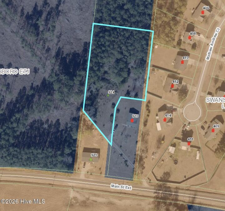 Property Photo:  924 Main Ext  NC 28584 