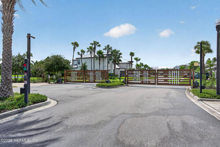 Property Photo: 281 Marquesa Circle FL 32259