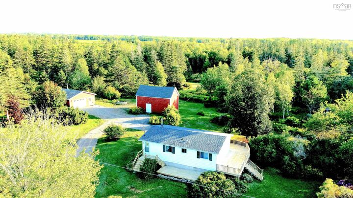 Property Photo:  1005 West Halls Harbour Road  NS B0P 1J0 