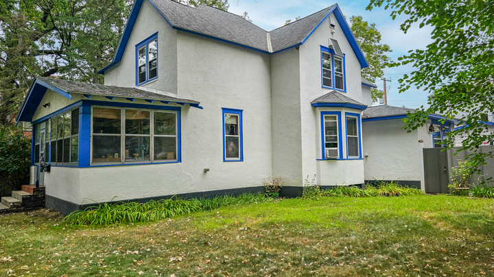 Property Photo: 420 6th Avenue S MN 56301