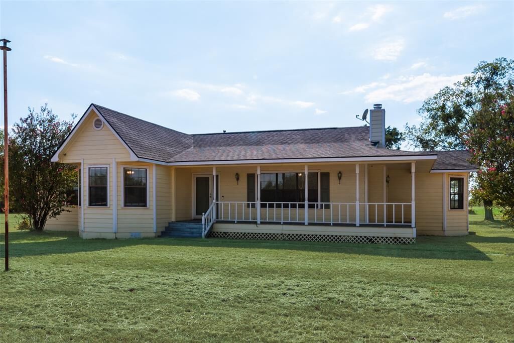Property Photo: 17450 Fm 2613 TX 75143