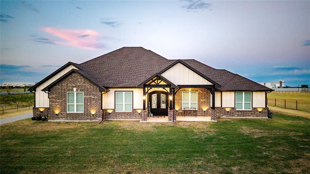 Property Photo:  3900 Fm 1183  TX 75119 
