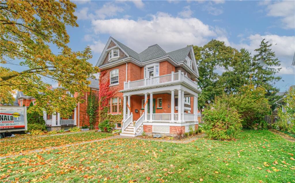 Property Photo:  543 Queenston Road  ON N3H 3J9 