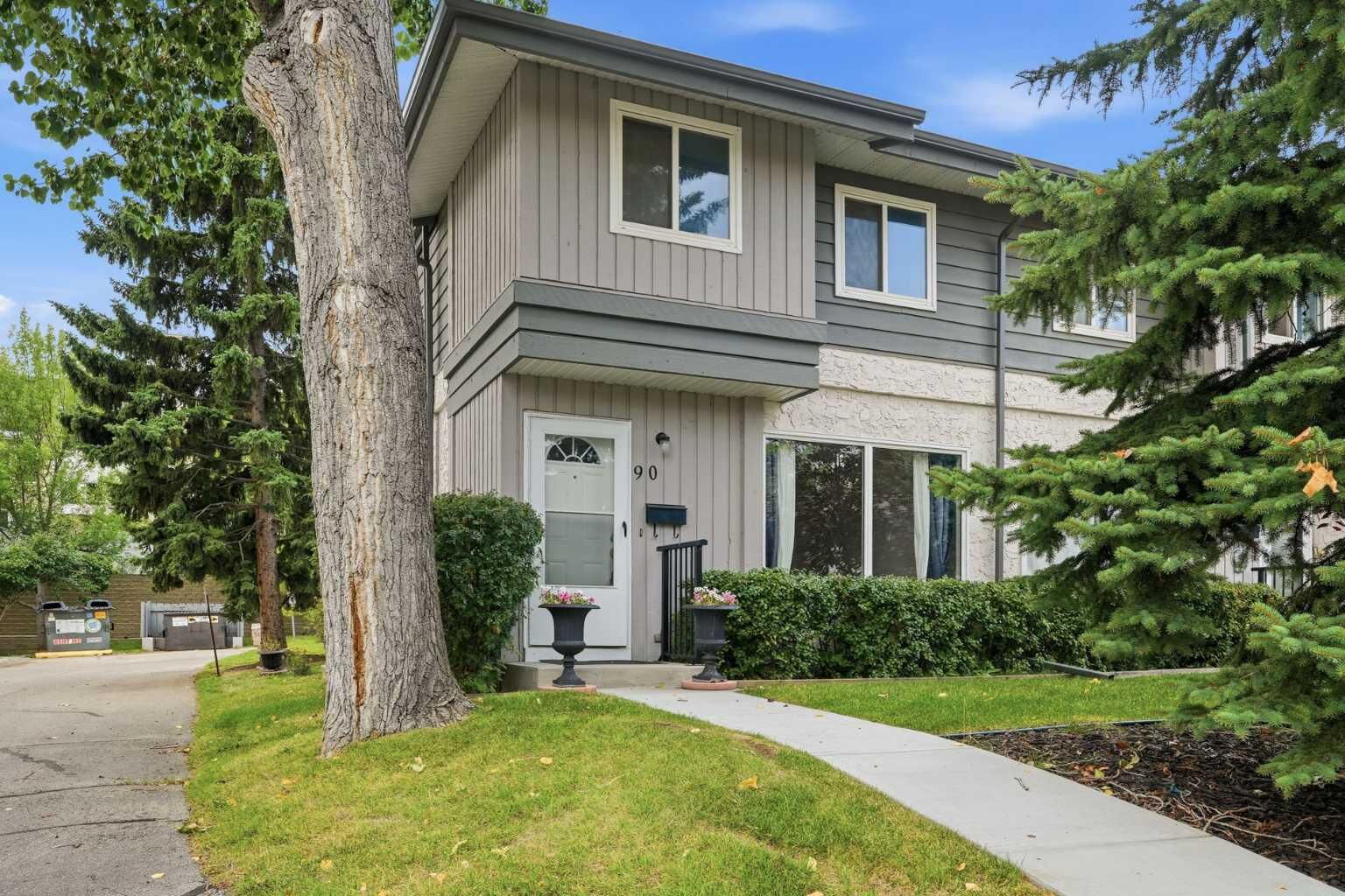 Property Photo:  999 Canyon Meadows Drive SW 90  AB T2W 2S6 