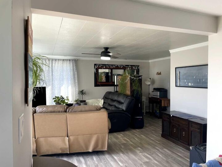 Property Photo:  10106 99 Street  AB T0H 1Z0 