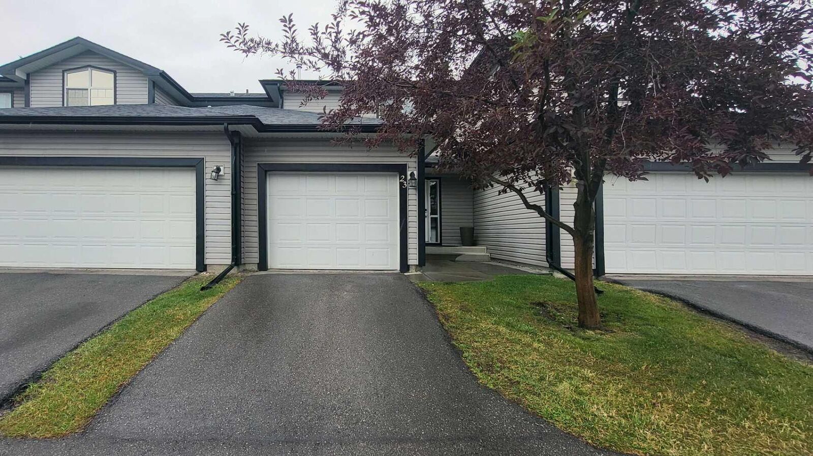 Property Photo:  102 Canoe Square SW 23  AB T4B 2Z1 