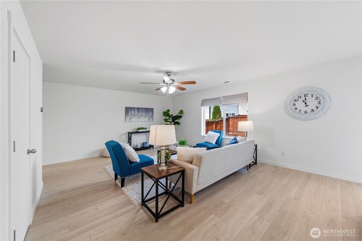 Property Photo:  11813  24th Street SE  WA 98258 