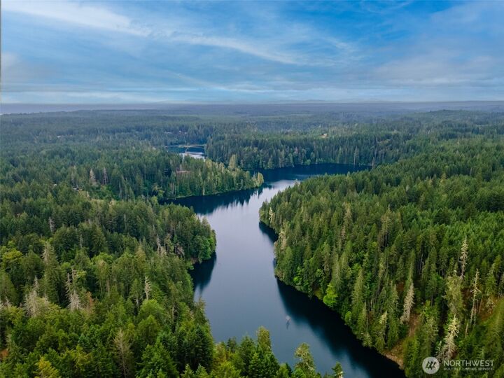 Property Photo:  40 N Beaver Place S  WA 98548 