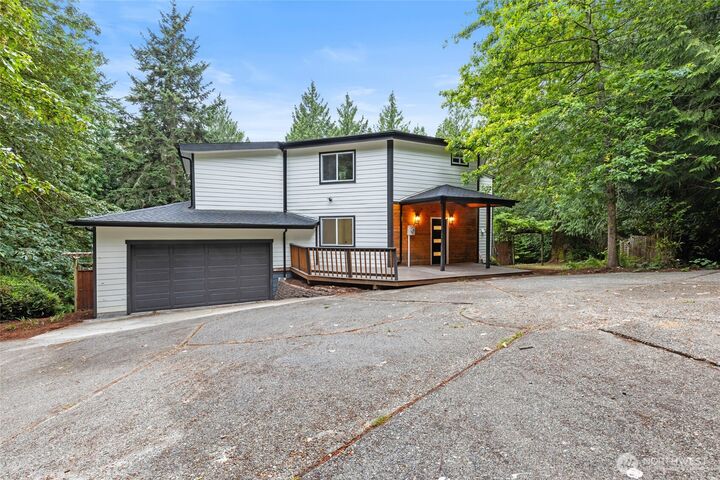 Property Photo:  10953 N Madison Avenue NE  WA 98110 