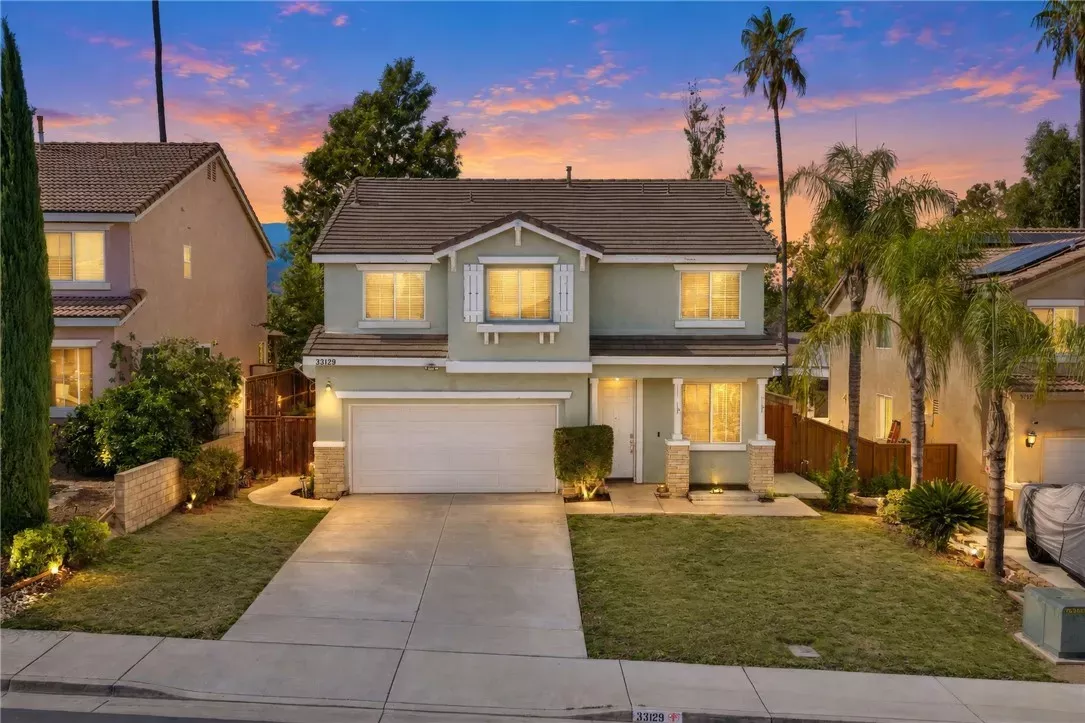 Property Photo:  33129 Shoreline  CA 92530 