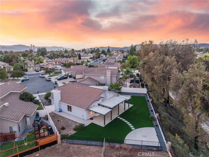 Property Photo:  25560 Timbertree Court  CA 92563 