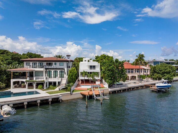 Property Photo:  3499 N Prospect Dr  FL 33133 