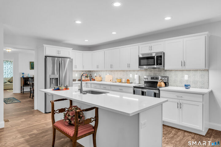 Property Photo:  40 Jordan Lane  CT 06415 