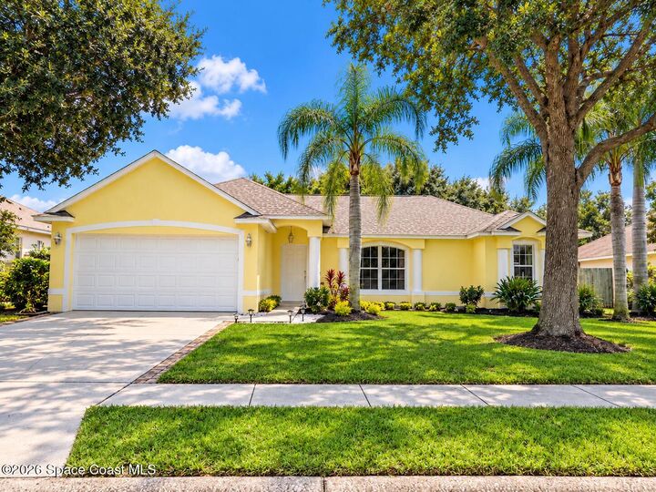 Property Photo:  5519 Kathy Drive  FL 32780 