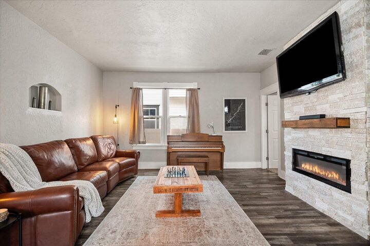 Property Photo:  2228 N Cincinnati St  WA 99207 