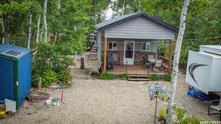 Property Photo:  212 Poplar Street 212  SK S0K 3V0 