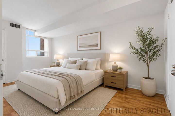 Property Photo:  2466 Eglinton Avenue E #804  ON M1K 5J8 