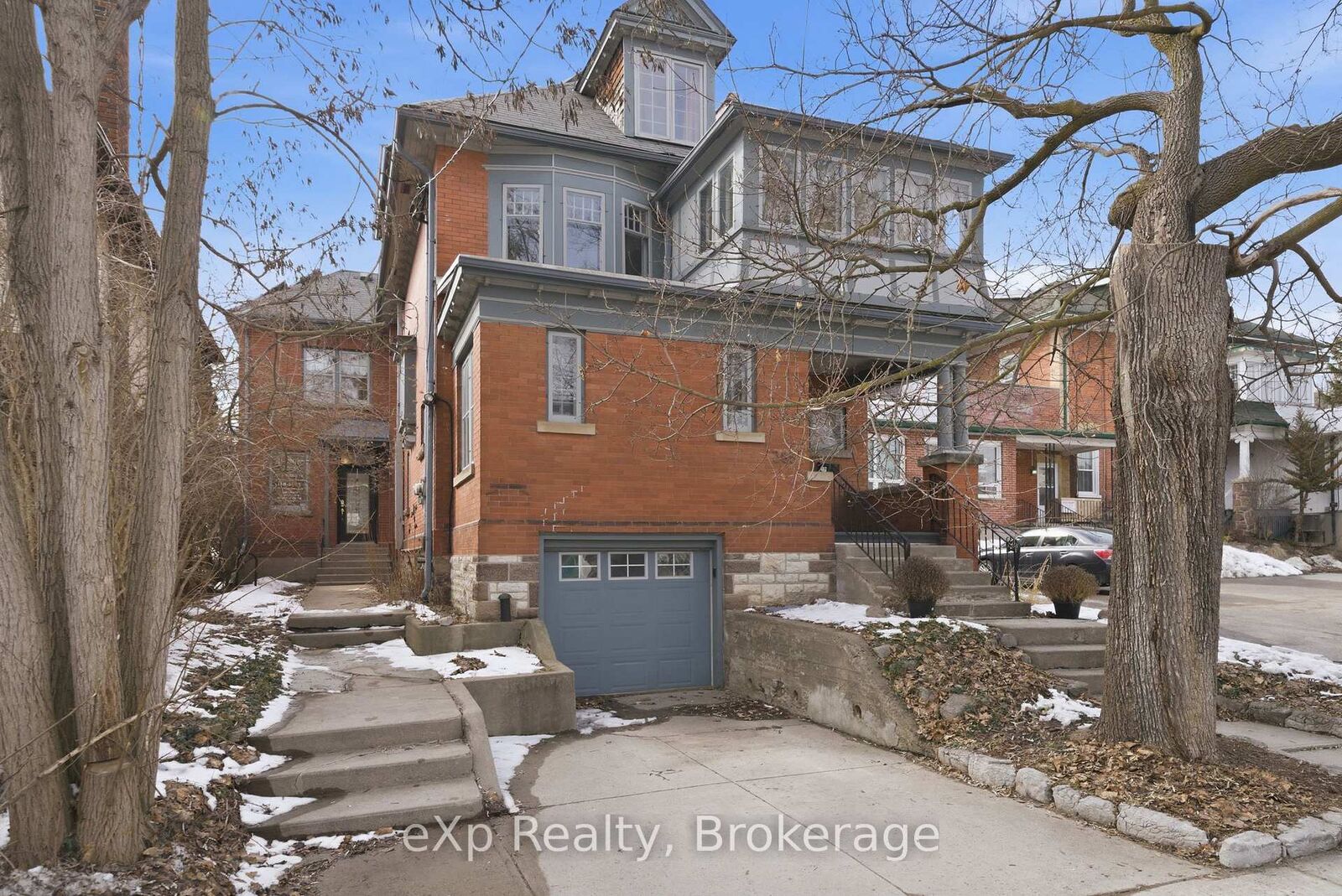 Property Photo:  385 Stewart Street  ON K9H 4A9 