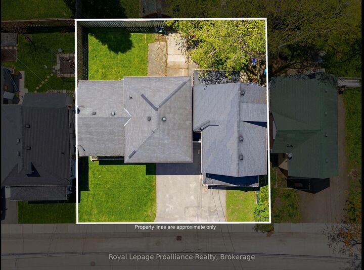 Property Photo: 26 Johnson Street ON K8N 4T3