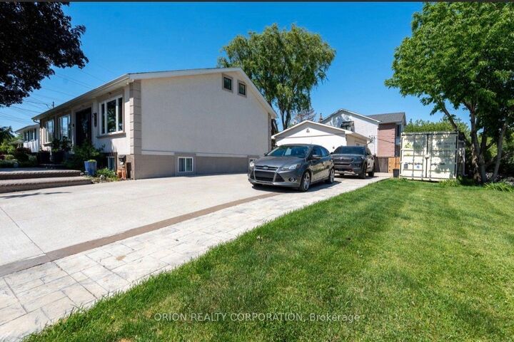 Property Photo:  1267 Fisher Avenue  ON L7P 2L5 