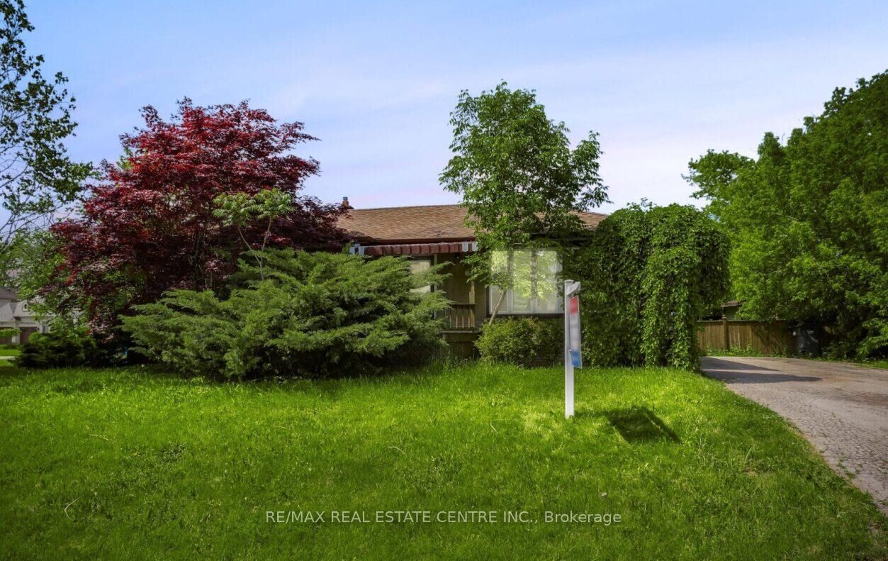 Property Photo:  474 Seaton Drive  ON L6L 3Y5 