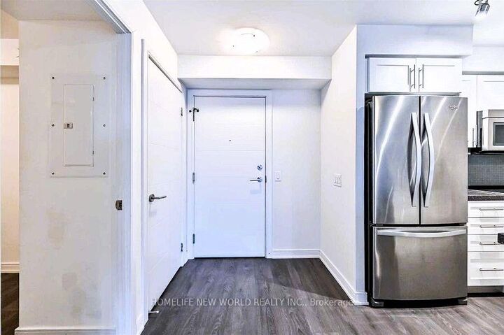 Property Photo: 525 Adelaide Street W 719 ON M5V 1T6