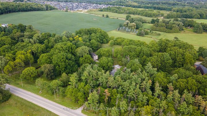 Photo de la propriété:  2546 Westdel Bourne N/A  ON N6K 4R3 