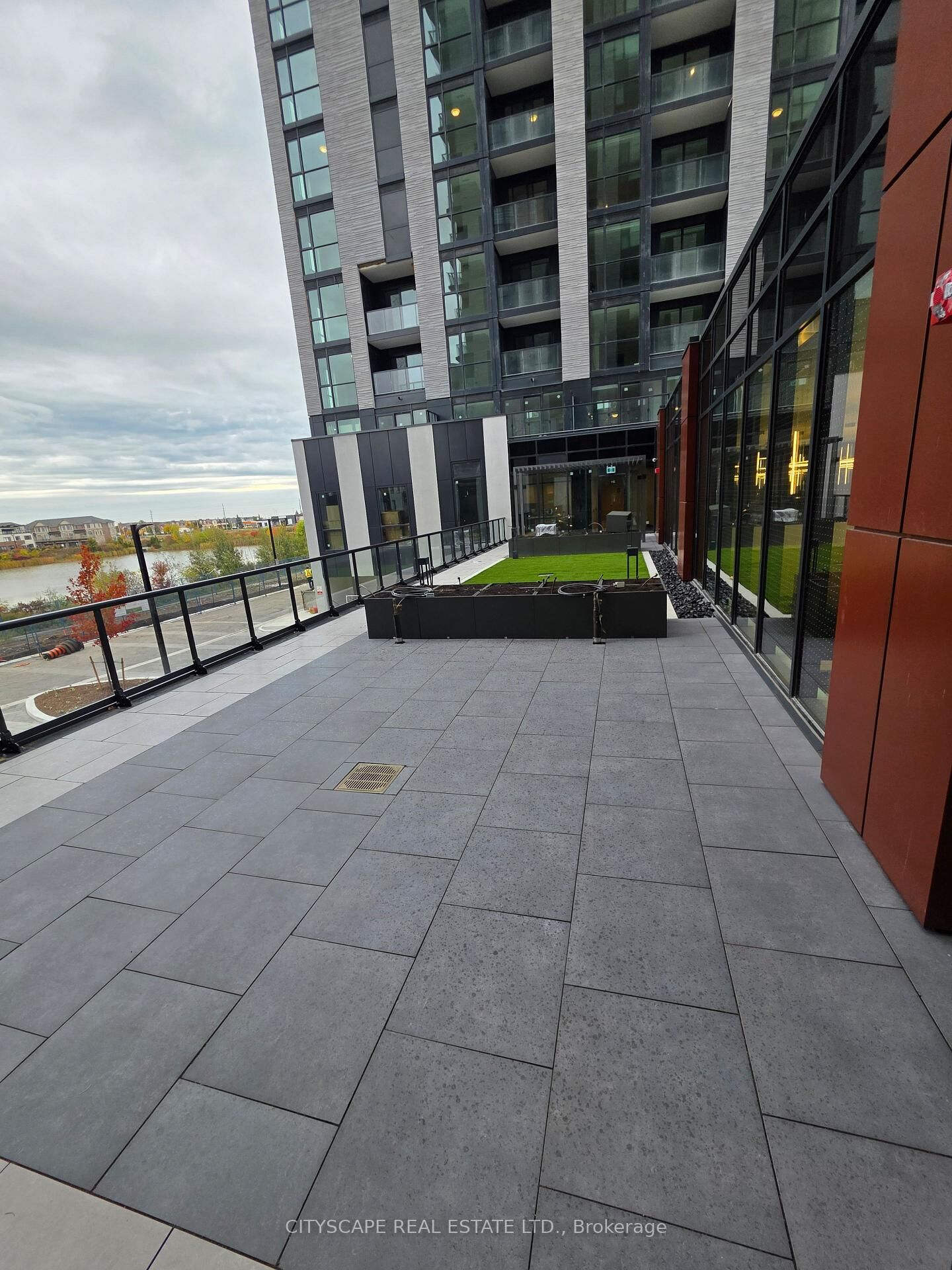 Property Photo: 3079 Trafalgar Road 1201 ON L6H 8C5