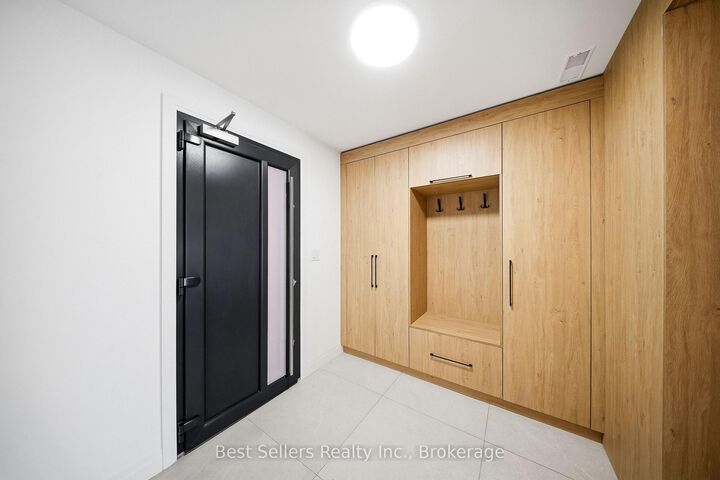Property Photo: 9 Horizon Lane 2 ON P1H 1V5