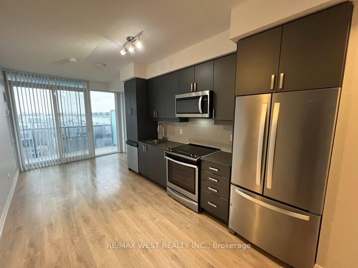 Property Photo:  7895 Jane Street 301  ON L4K 2M7 