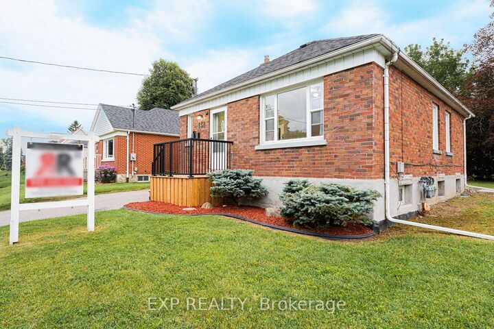 Property Photo: 858 Grierson Street ON L1G 5J9