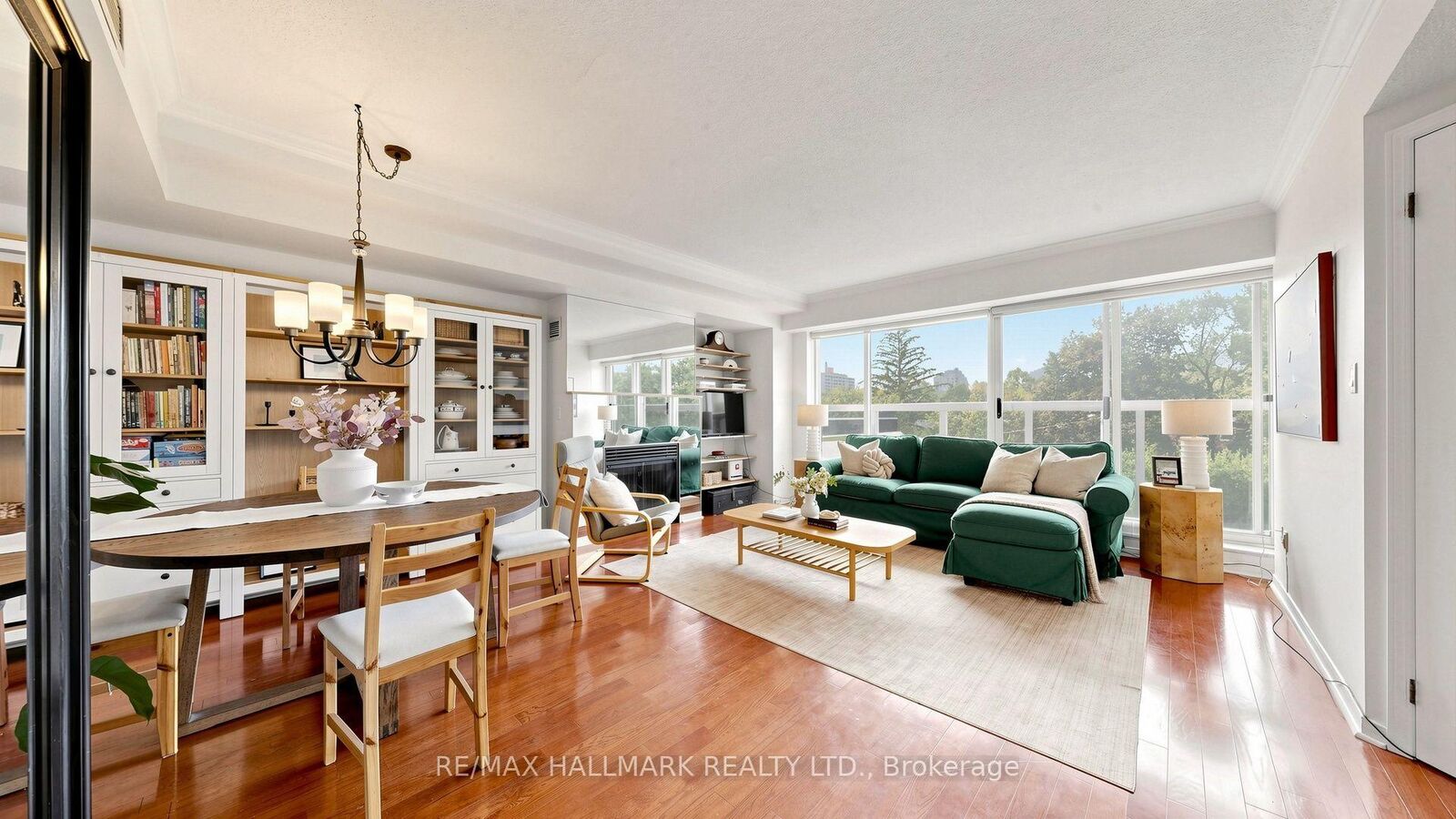Property Photo:  1818 Bayview Avenue 312  ON M4G 4G6 