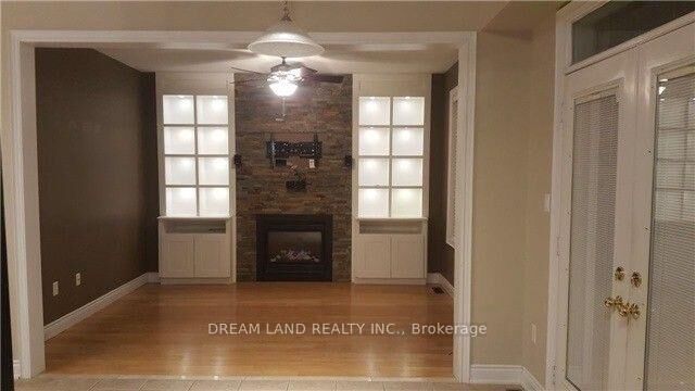 Property Photo:  19 Stuart Avenue N  ON L4M 0A1 