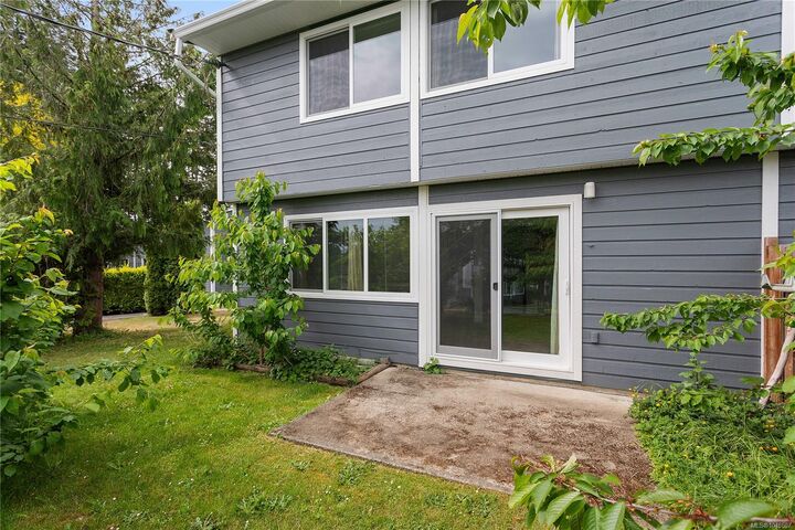 Property Photo:  507 Ninth St #57  BC V9R 1A8 