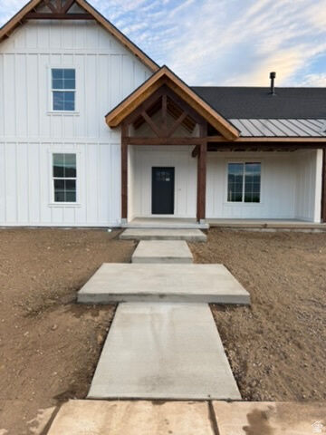 Property Photo:  389 W 2100 St S  UT 84302 
