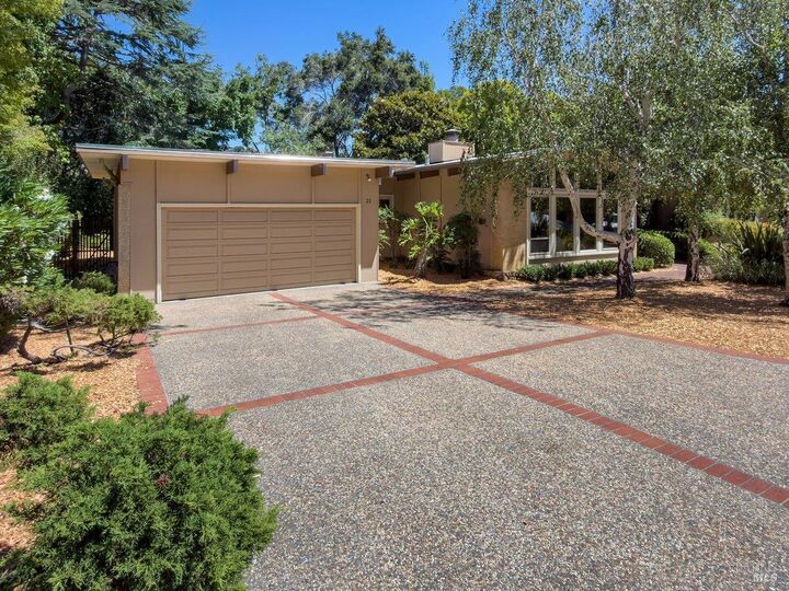 Property Photo: 21 Dutch Valley Lane CA 94960