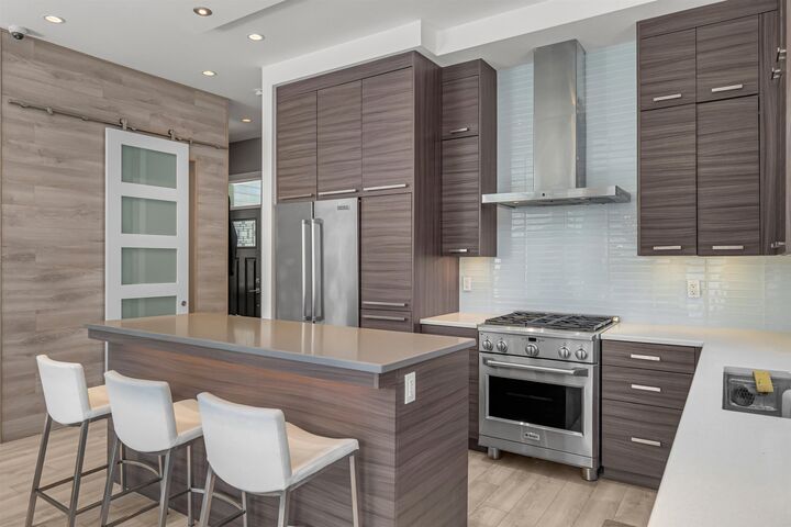 Property Photo:  730 E 11th Avenue  BC V5T 2E5 