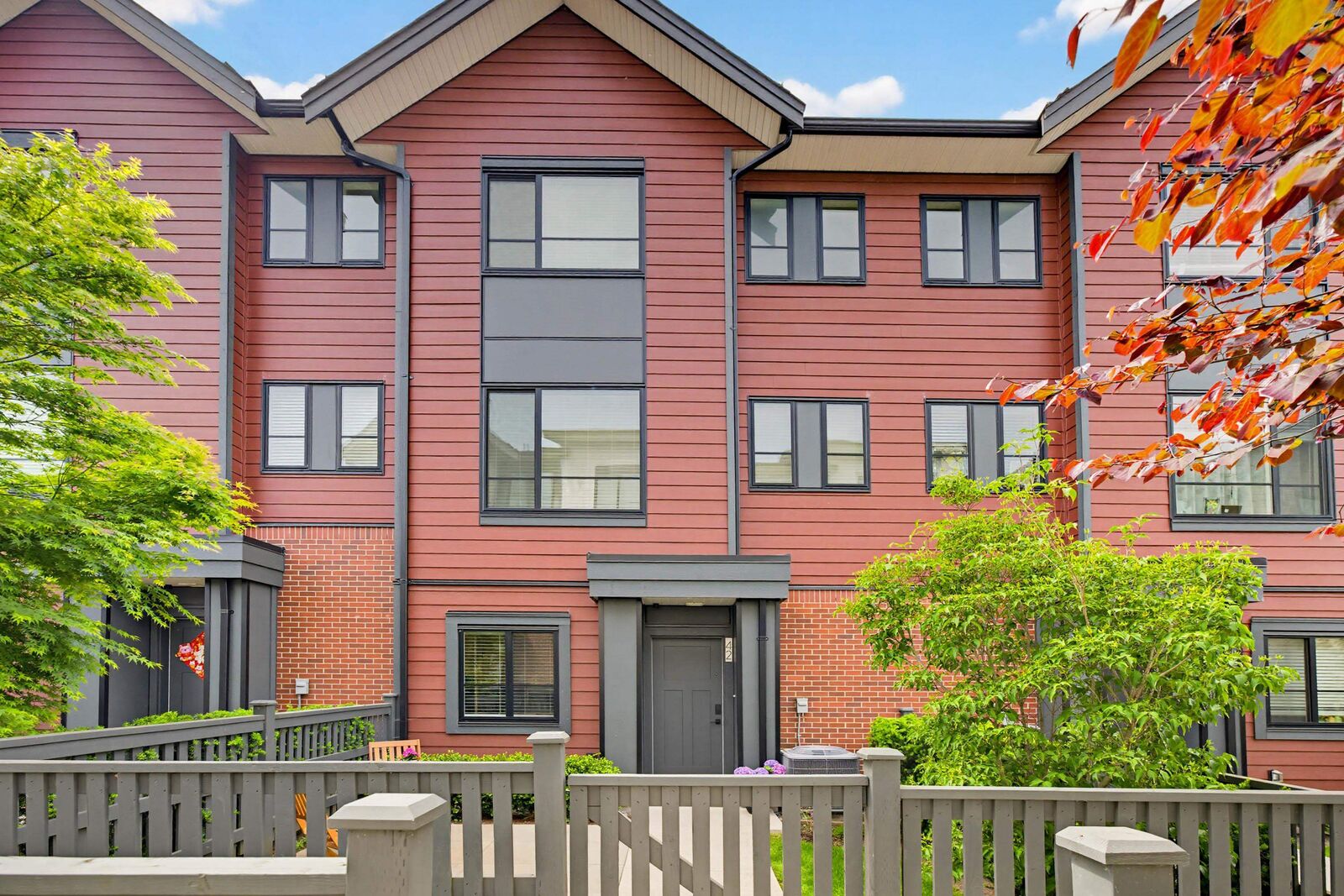 Property Photo:  19897 75A Avenue 42  BC V2Y 3S2 