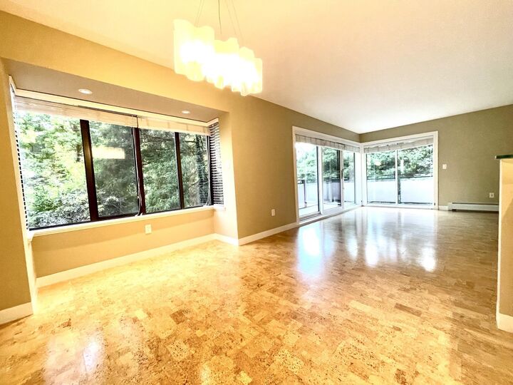Property Photo:  1405 W 15th Avenue 404  BC V6H 3R2 